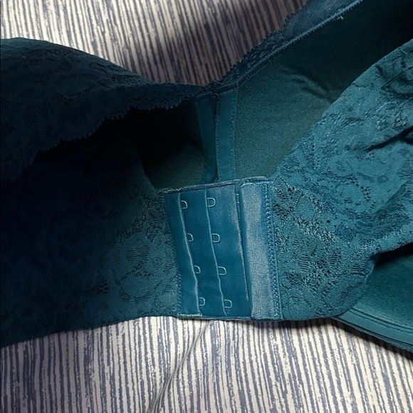 Torrid - Picture 3 of 4